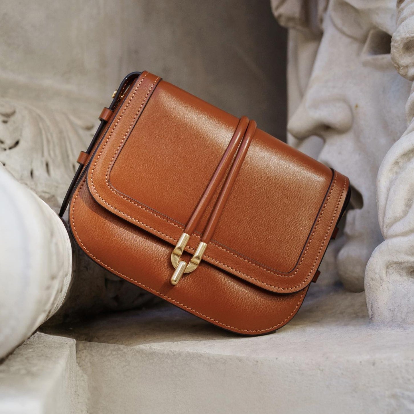 Sustainable Chic: Embracing Eco-Friendly Handbag Choices